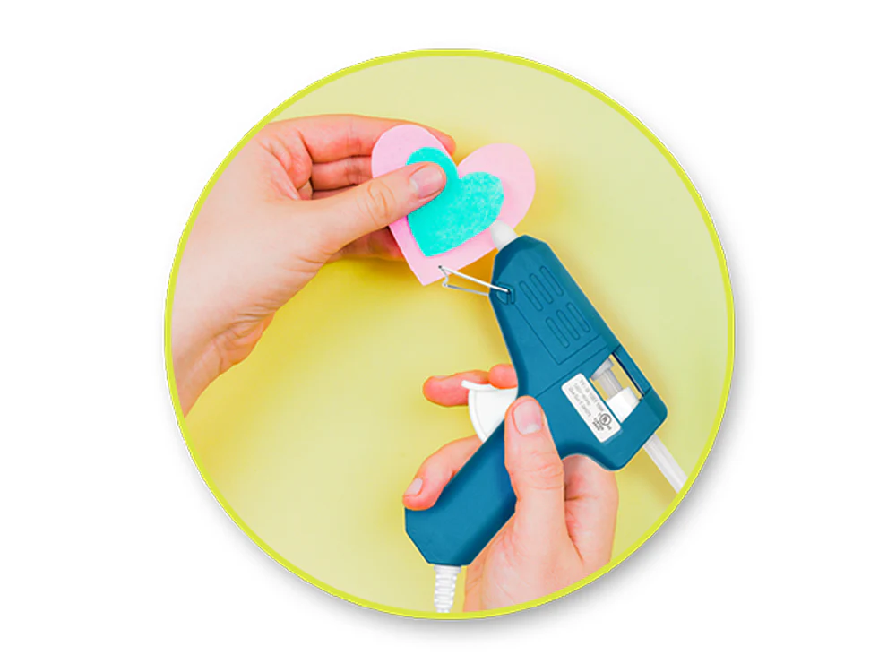 Craft Medley Mini Glue Gun - Image 4